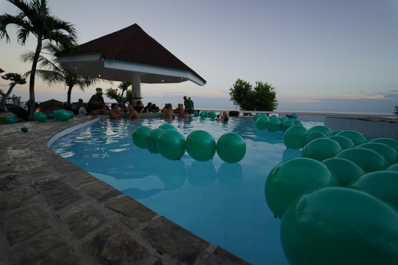 Cliffside Resort Panglao Eksteriør billede